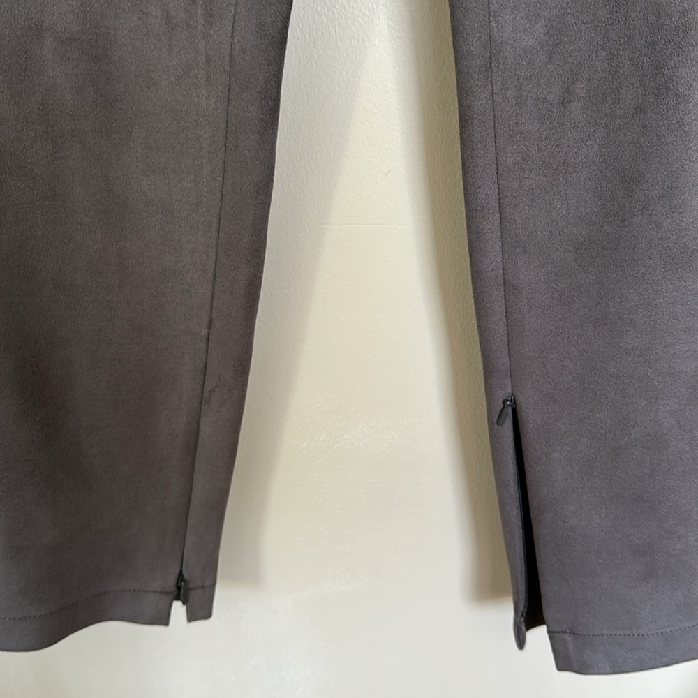 T Tahari gray Suede Pants large - Picture 2 of 5